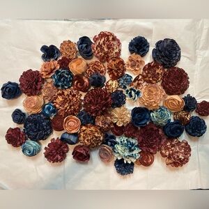 60 loose Sola Wood Flowers